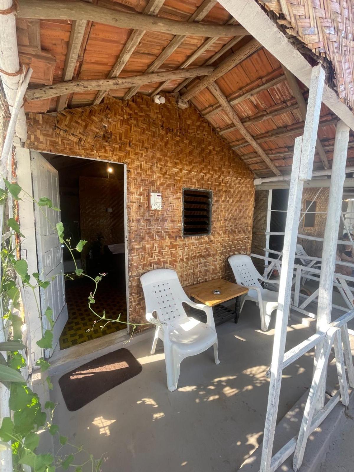 This Is It Beachfront - Rooms, Cafe & Events Arambol Exterior foto